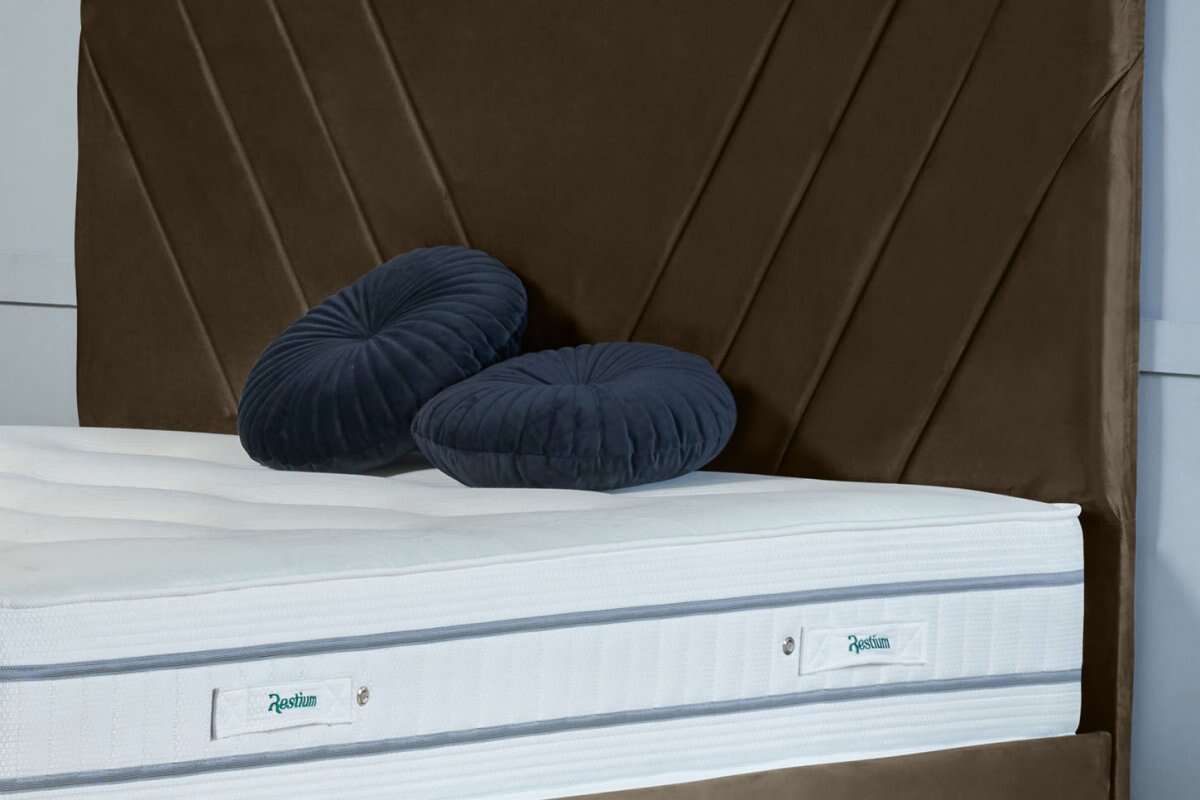 Arizona Upholstered Bed - Restium