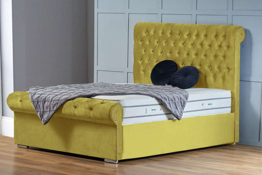 Berlin Chesterfield Bed - Restium