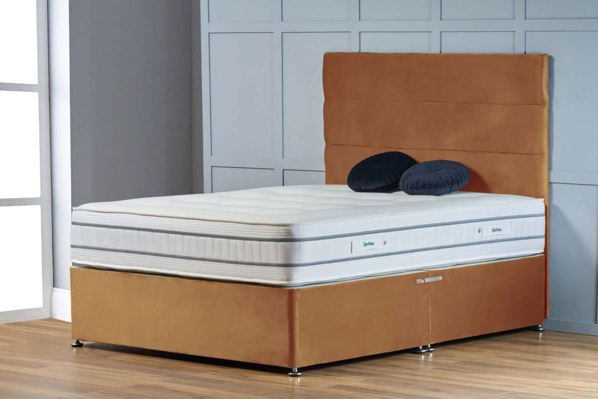 Boston Divan Bed - Restium