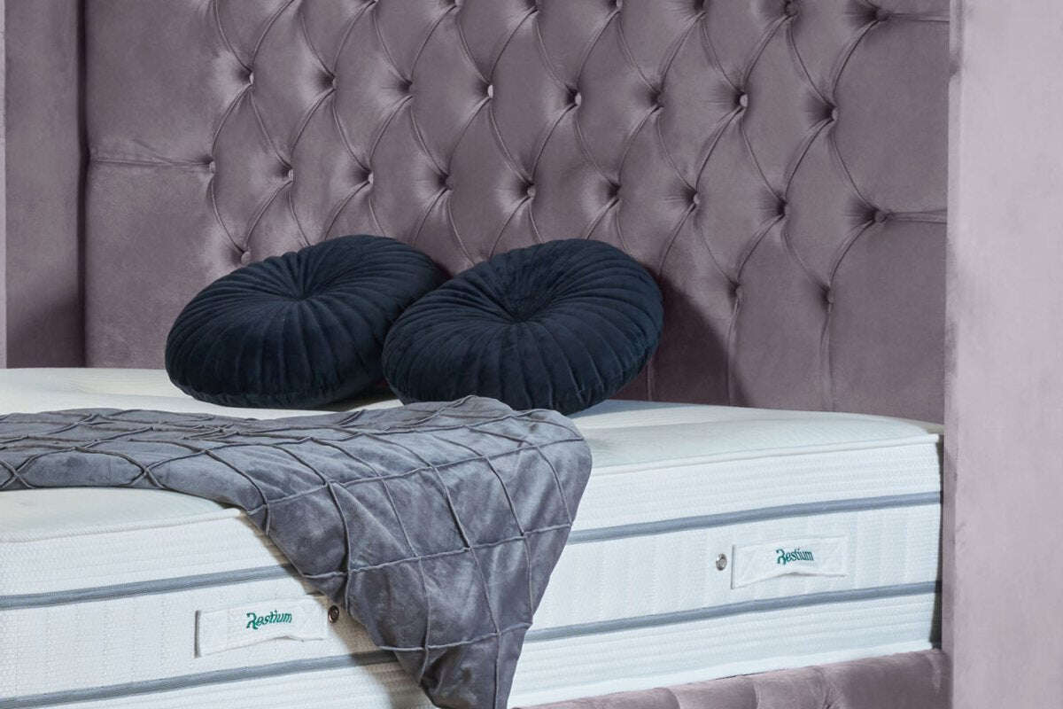 Emily Wingback Bed - Restium