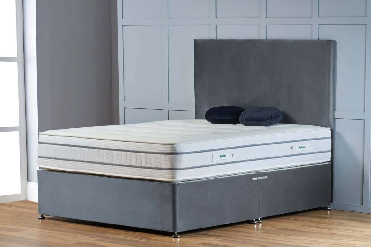Flora Divan Bed - Restium