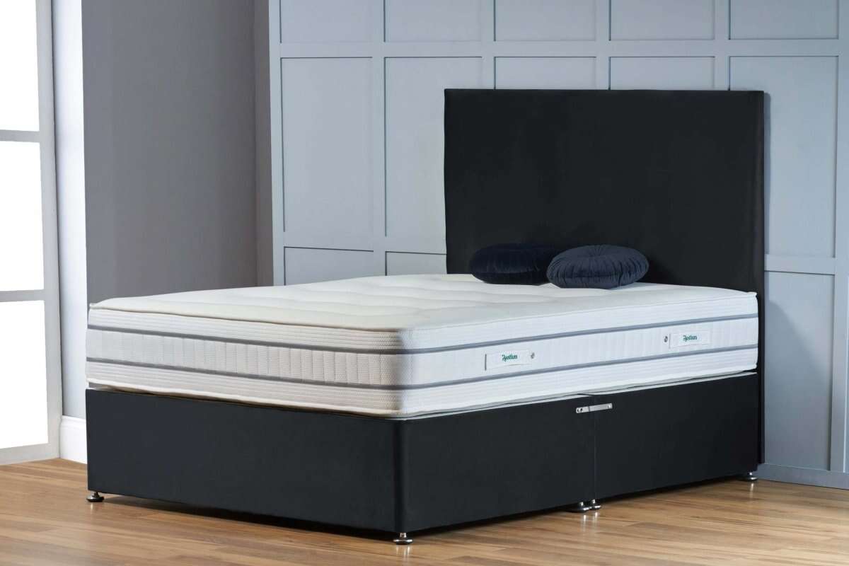 Flora Divan Bed - Restium