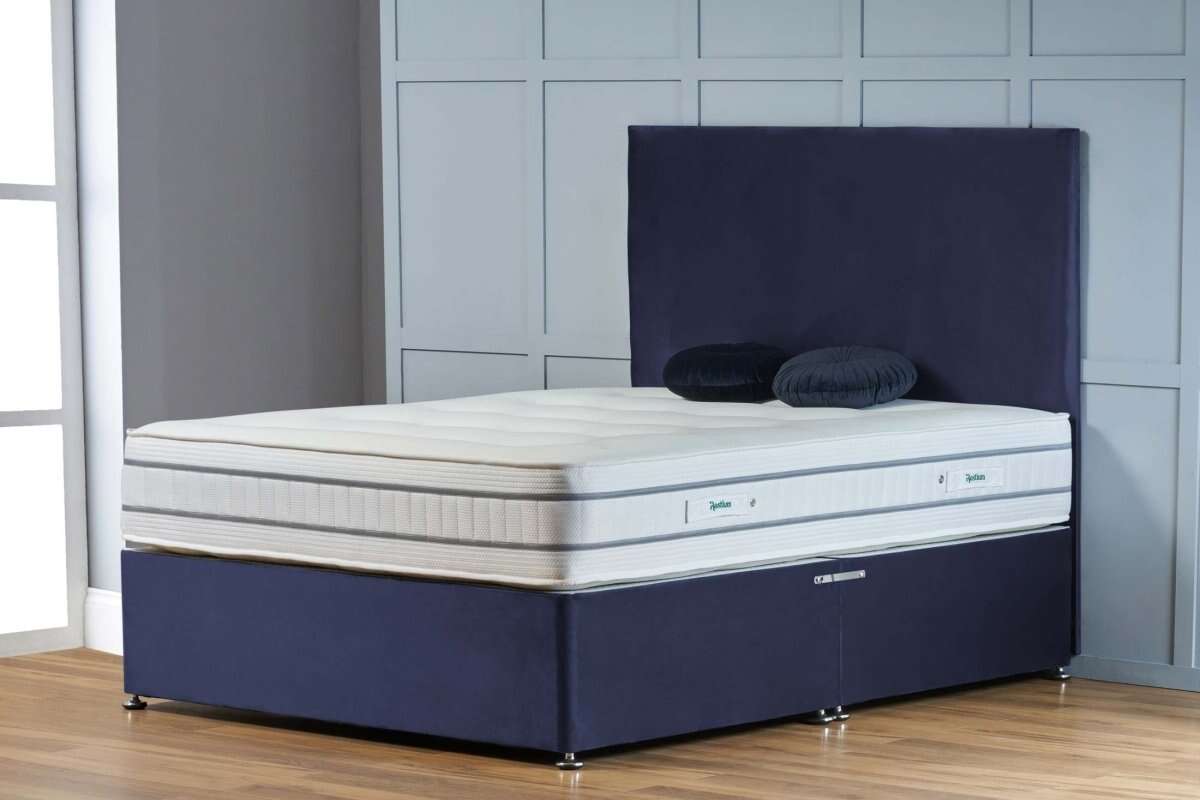 Flora Divan Bed - Restium