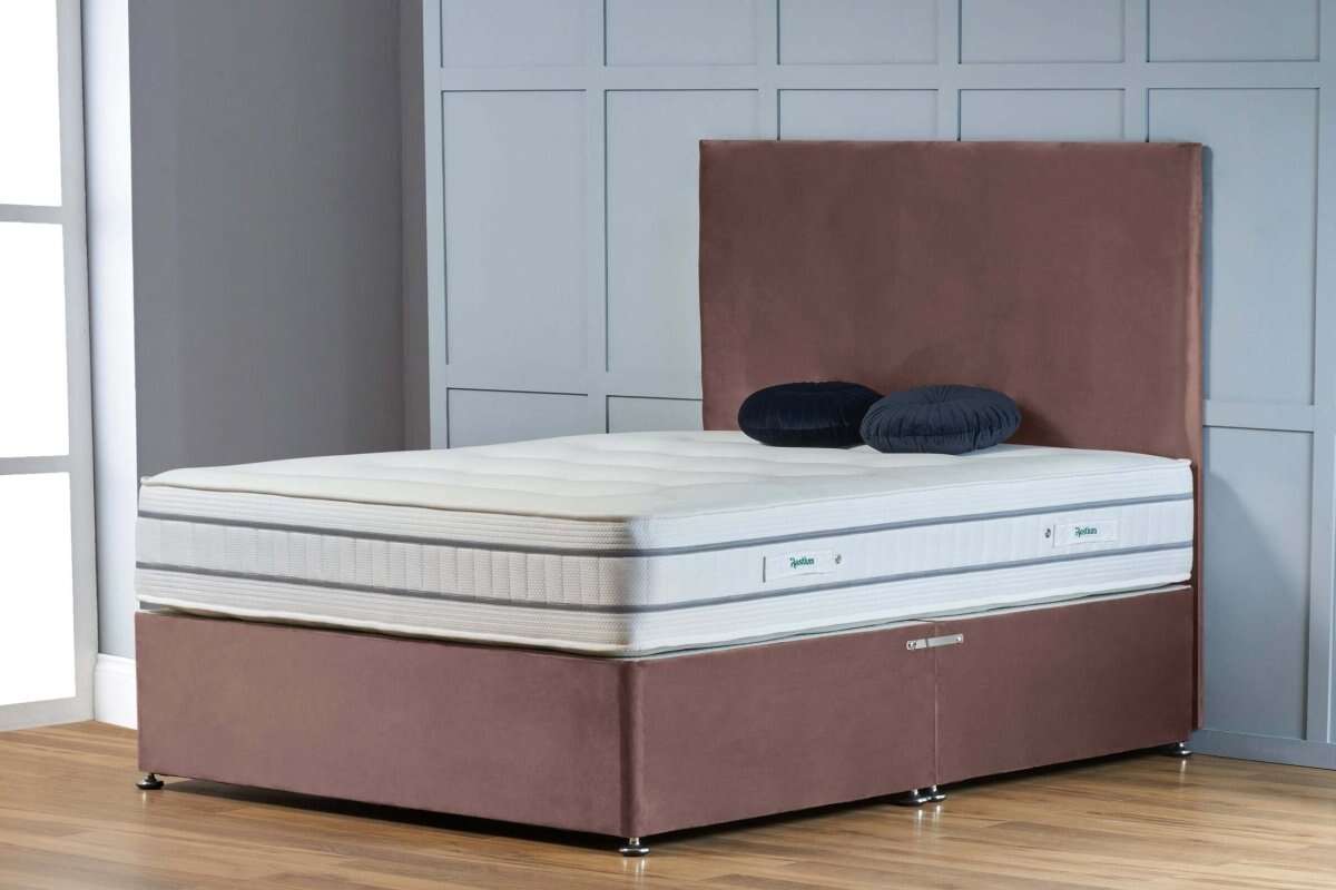 Flora Divan Bed - Restium