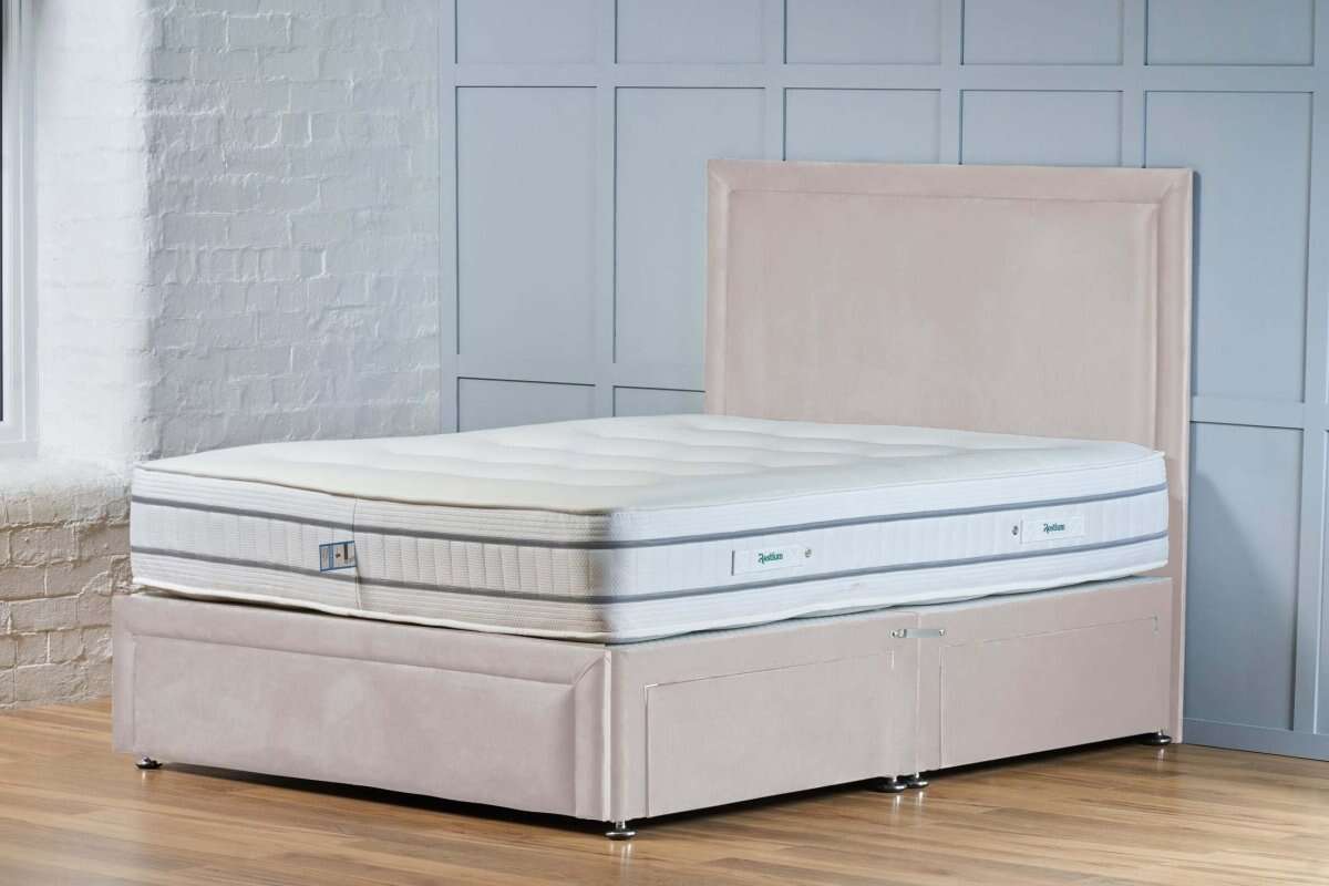 Houston Divan Bed - Restium