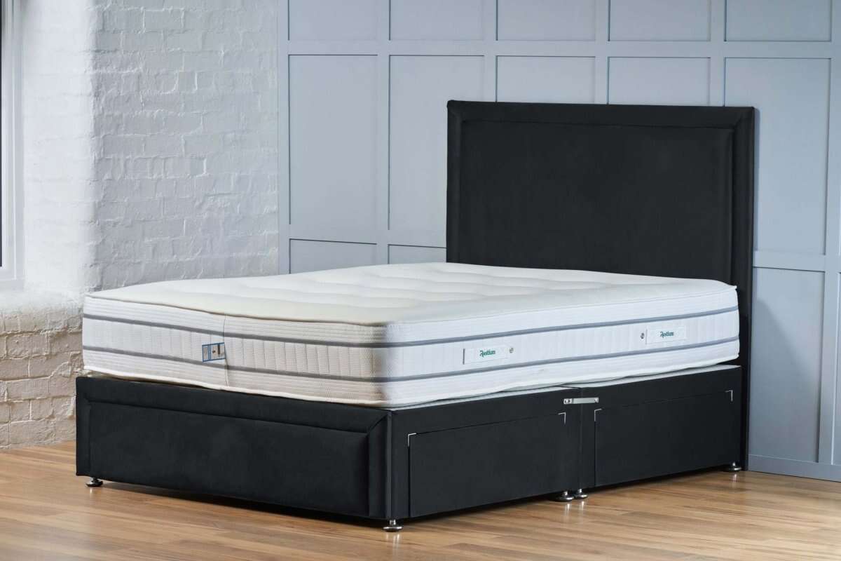 Houston Divan Bed - Restium