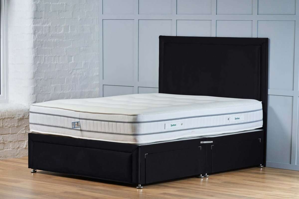 Houston Divan Bed - Restium