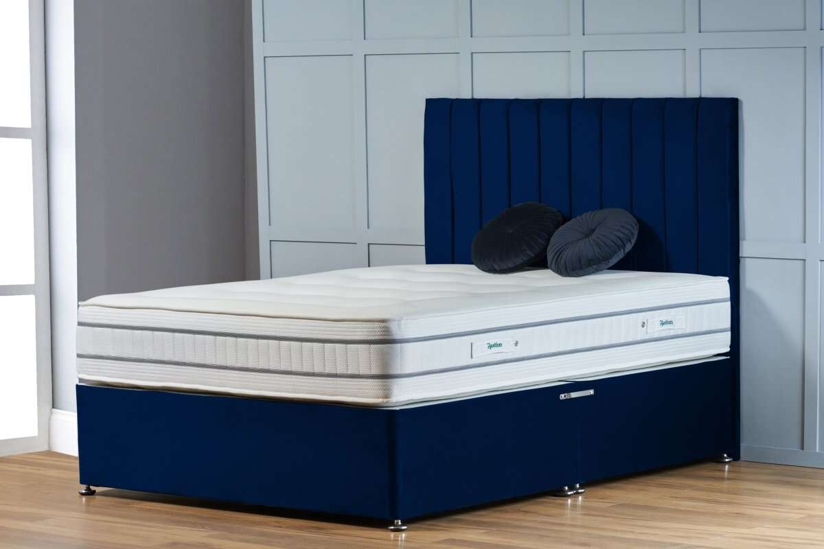 Selma Divan Bed - Restium