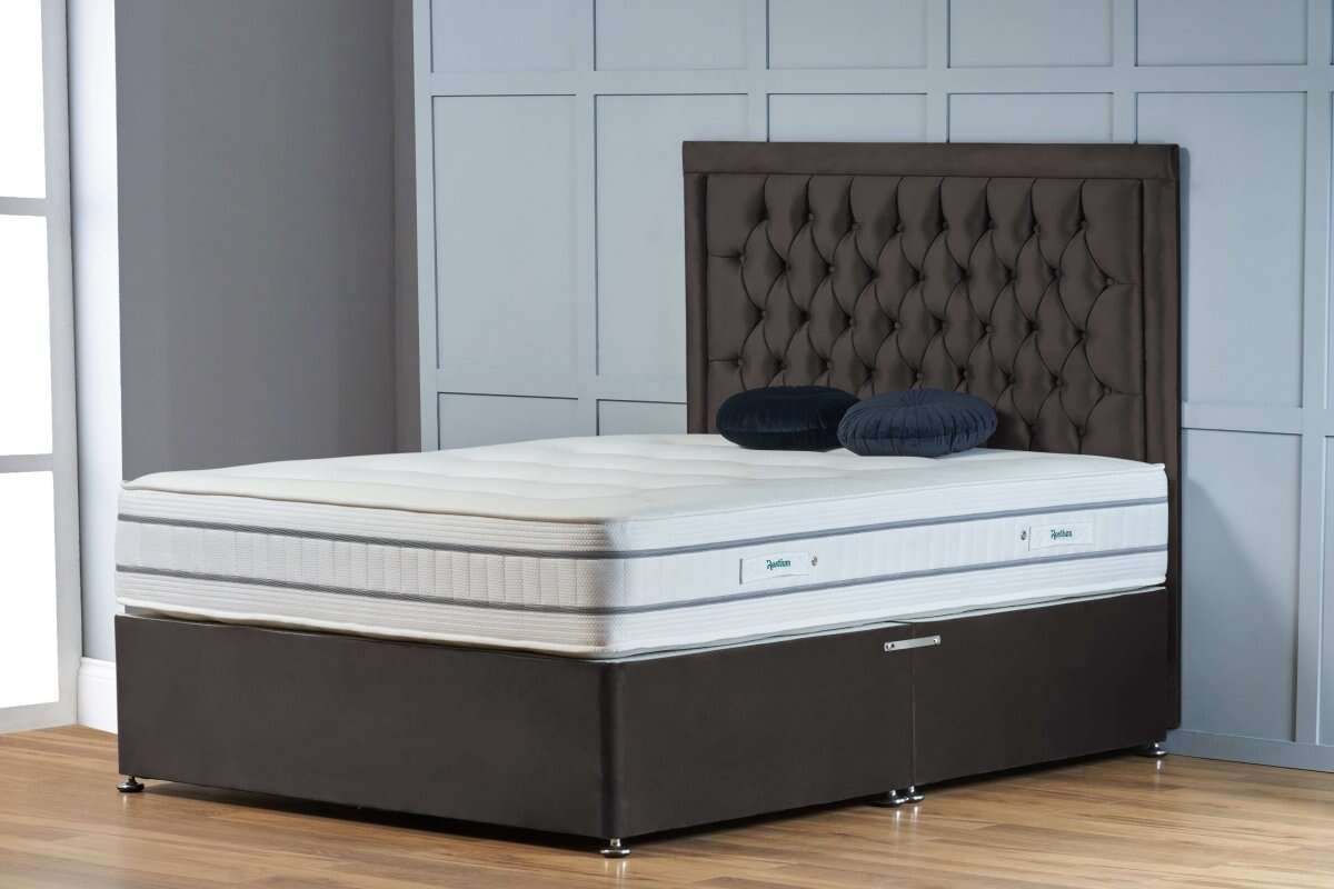 Selma Divan Bed - Restium