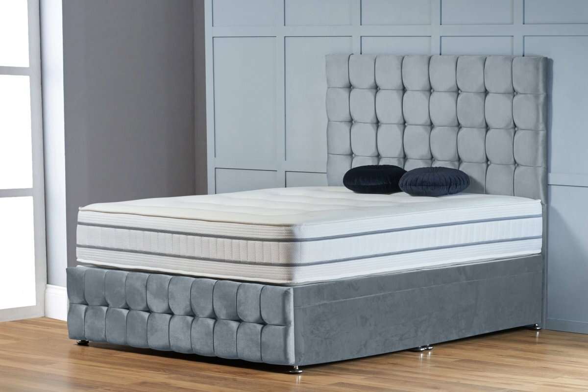 Victoria Ottoman Bed With Footboard - Restium